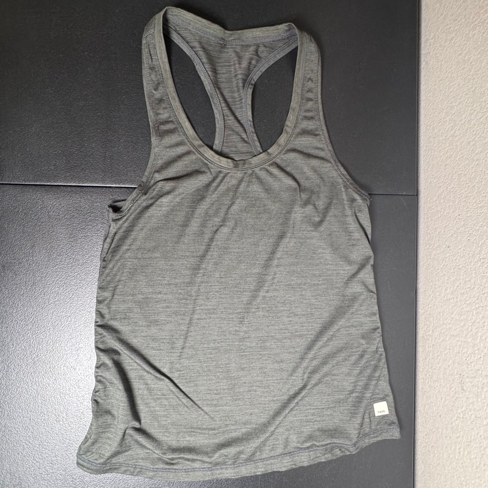 Vuori Lux Performance Tank Top Womens Heathered Green Racerback Activewear